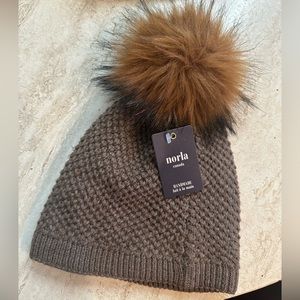 Winter fur Pom Pom beanie